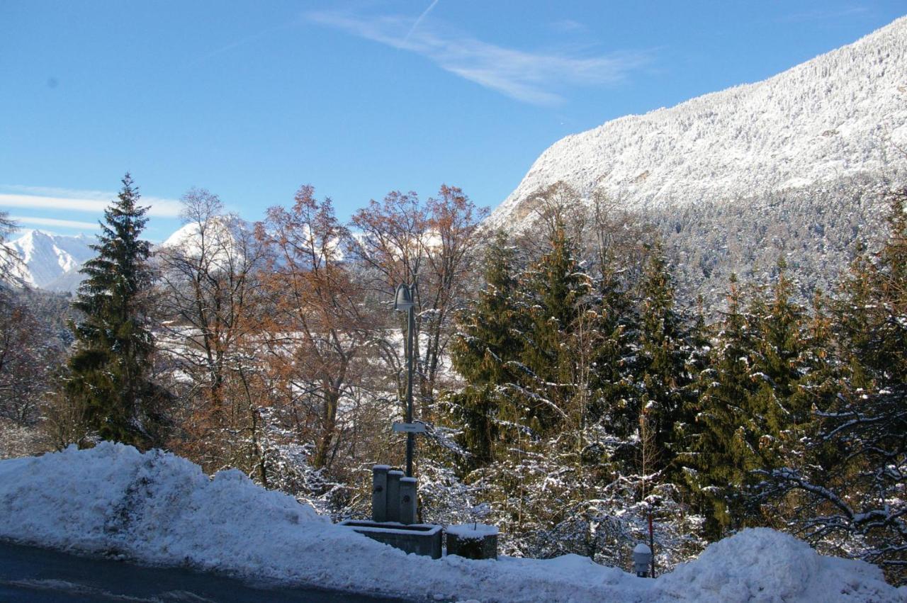 ホテル Thalerhof Roppen エクステリア 写真